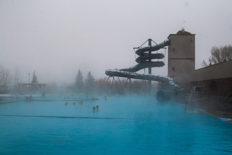 fairmont-outdoor-pool