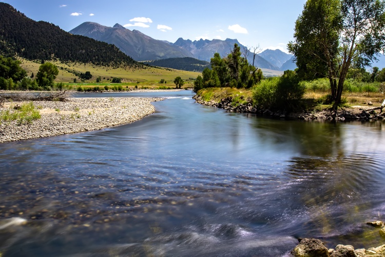 Yellowstone-River-1