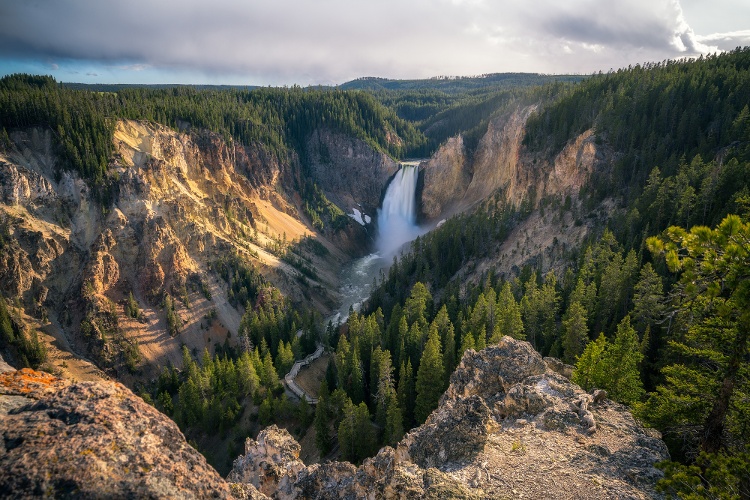 yellowstone-falls-1